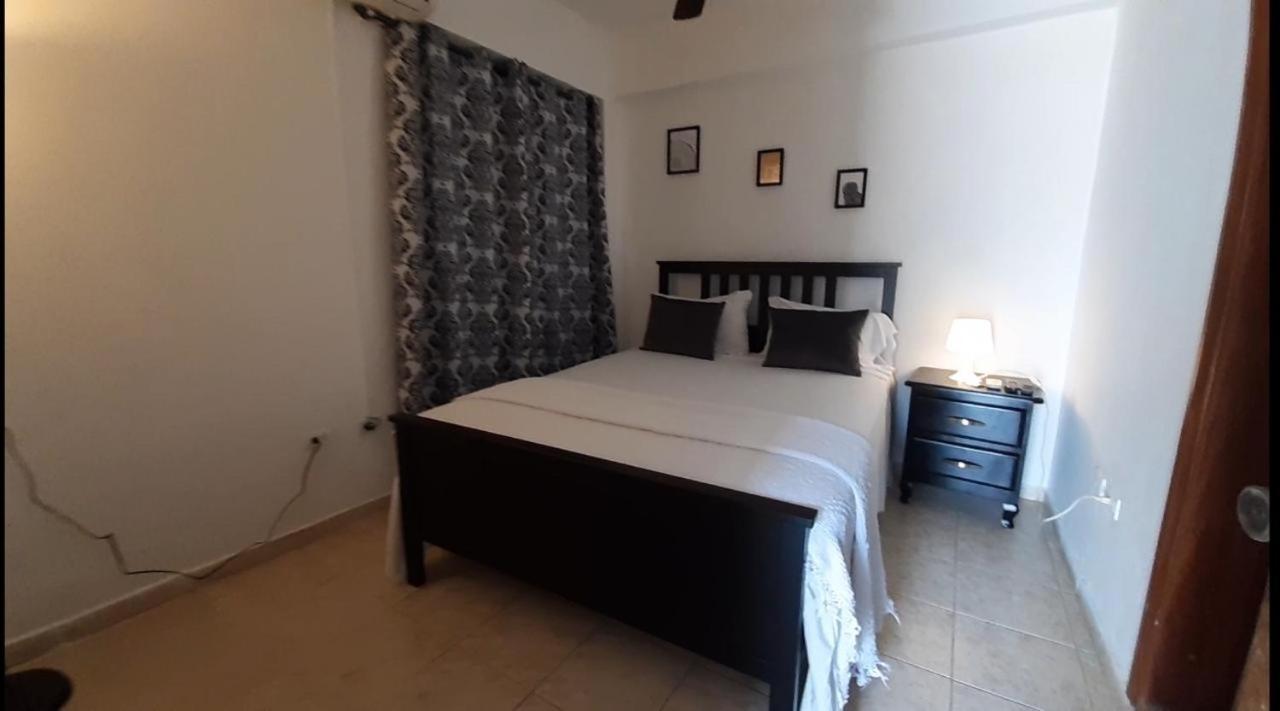 Aparthotel Genova Santo Domingo Dış mekan fotoğraf